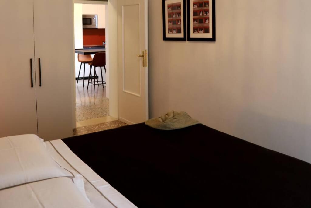 La Casa In Via Della Torre Apartman Modena Kültér fotó